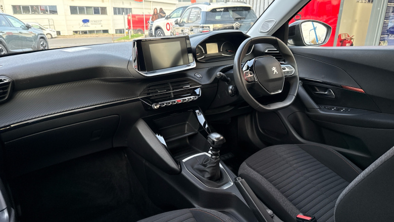 Peugeot 2008 1.2 PureTech Active Premium 5dr Petrol Estate